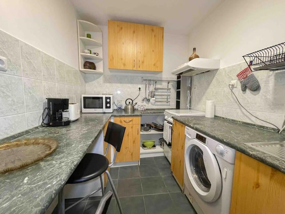 B15 Downtown Cosy Apartment Budapest Ngoại thất bức ảnh